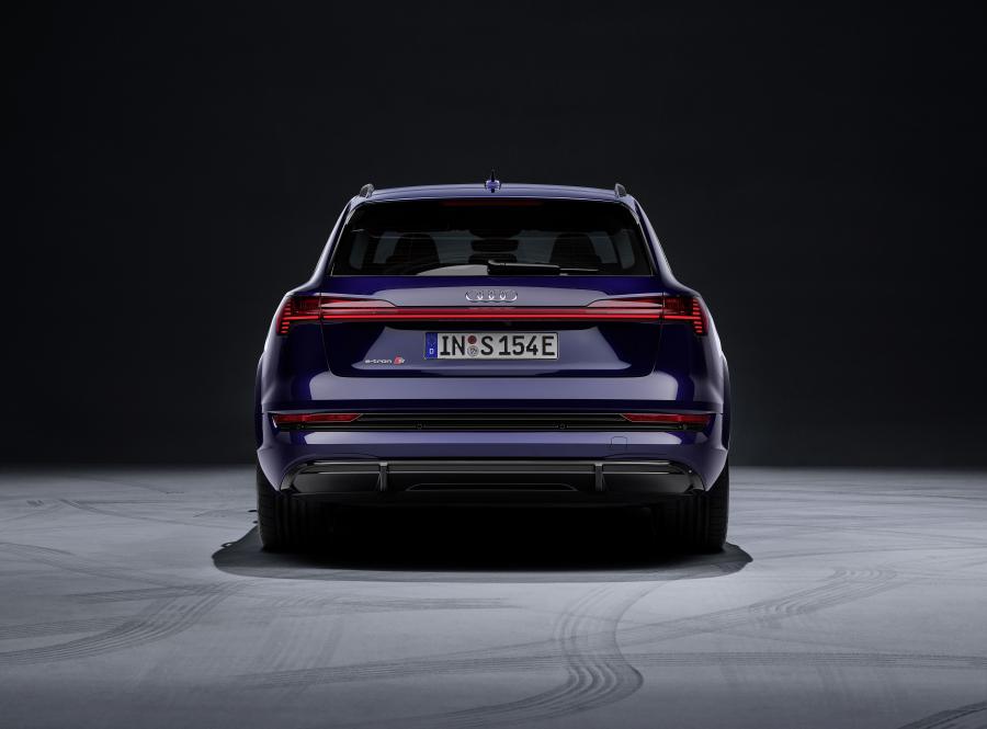  Audi e-tron S 2020 года  (WW) (фото 36 из 62)